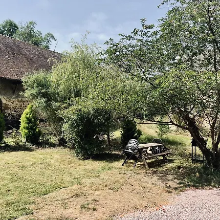 Hébergement de vacances Nadège à L Ombre D'une Tour *