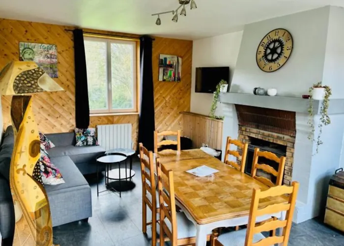 Nadège à L Ombre D'une Tour Hébergement de vacances Tournebu